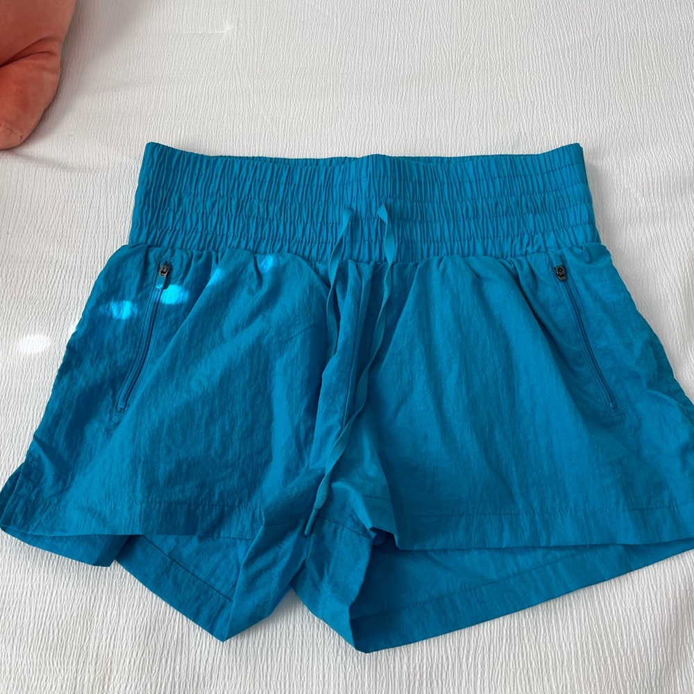 all access high rise shorts